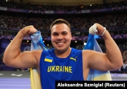 Історична бронзова нагорода для України