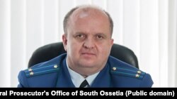 Алан Кулумбегов