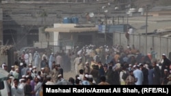 ازدحام مهاجرین افغان در نزدیکی دروازه تورخم