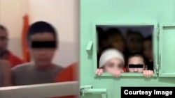 Кыргызские подростки в сирийской тюрьме для несовершеннолетних. 