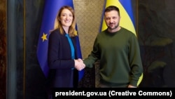 Володимир Зеленський зазначив, що це четвертий візит Роберти Мецоли до України від початку повномасшабної війни. На фото: зустріч у Києві 9 травня 2024 року