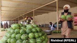 بازار فروش تربوز، امسال در افغانستان پر رونق نیست.