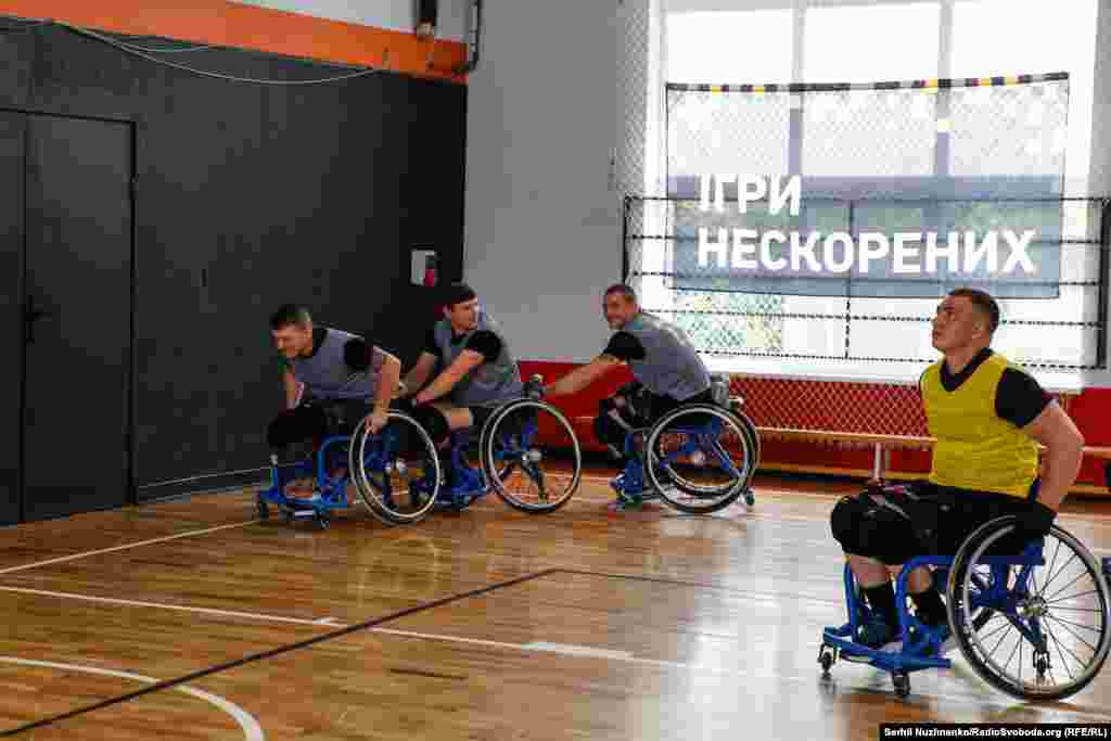 Цьогоріч у Дюссельдорфі на шостих змаганнях Invictus Games Україну представлятимуть 25 учасників збірної у різних видах спорту. За інформацією з сайту українських &laquo;Ігор Нескорених&raquo;, ще на четвертих іграх квота збірної України складала 15 людей