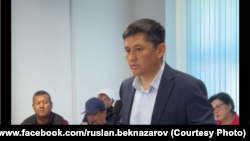 Руслан Бекназаров сот залында. 2023-жылдын 25-апрели.  