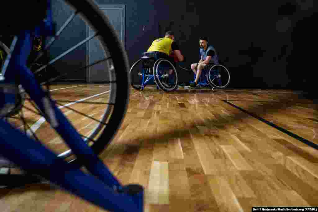 Цей адаптивний вид спорту вигадали ветерани, які проходили лікування у шпиталях США