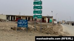 په انګور اډه کې د پاکستان د ګمرک دفتر ـ پخوانی انځور.