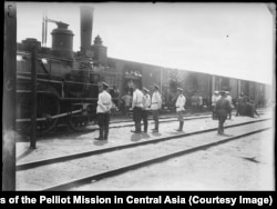 Манчжуриядан кайтып келген орус аскерлери. 1906-жыл, июнь.