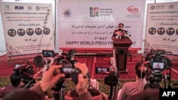 مسئول فدراسیون خبرنگاران افغان: این محدودیت‌ها باعث خاموشی آزادی بیان در افغانستان می‌شود.