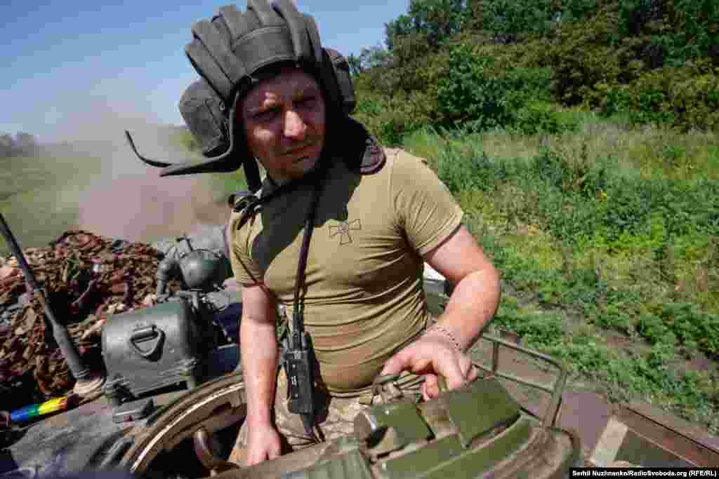 Їдемо на броні разом з екіпажем