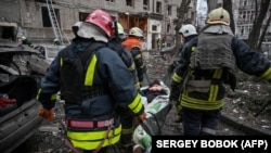 Russiýa soňky hepdeler Ukrainanyň raýat nyşanalaryna zarbalaryny ýaýbaňladýar.