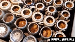 رستورانت چاینکی‌پزی "وحید مشهور به بچه بروت" در کوچه کاه فروشی کابل