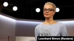 Յուլյա Նավալնայա, արխիվ