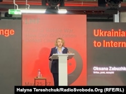 Українська письменниця Оксана Забужко на медіафорумі у Львові