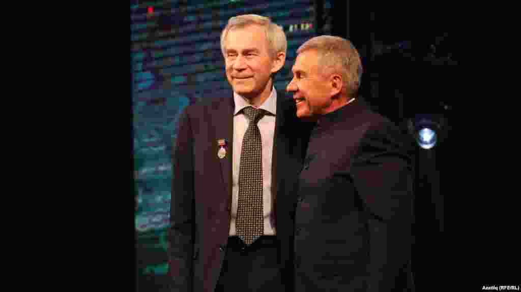 Тукай бүләгенә тагын бер намзәт -&nbsp;Наил Касыймов - шулай ук Халык шагыйре исеменә лаек булды.