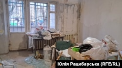 В одній з пошкоджених квартир