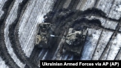 Угледарга жакын жерде Украинанын коргонуу күчтөрү орус бронетехникаларын талкалаган. Донецк облусу. Февраль, 2023-жыл.