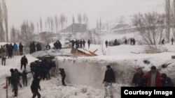 Хорог шаарындагы кар көчкү басып калган үйлөр. 15-февраль, 2023-жыл.