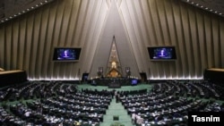 Իրանի խորհրդարանի նիստ, արխիվ