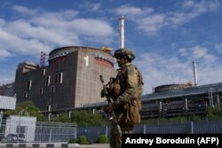 Російський військовий на території ЗАЕС, травень 2022 року