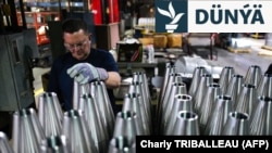 ÝB-niň täze başlangyjynyň Bileleşigiň içerki ýarag önümçiligi senagatyny ösdürmegine garaşylýar