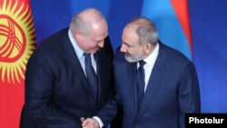 Բելառուսի նախագահը և Հայաստանի վարչապետը, արխիվ