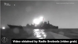 Экипажсыз катерлер Новороссийскидеги кемеге жакындап баратат. 4-август, 2023-жыл