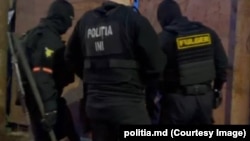 Молдова полициясы.