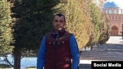 Хуршед Фозилов. Фото со страницы журналиста в Facebook 