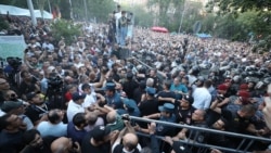 Ընդդիմությունը թիրախավորում է իշխանամետ, իշխանությունը՝ ընդդիմադիր լրագրողներին