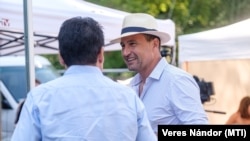 Tánczos BarnA la evenimentul intitulat „Masa rotundă de politică națională” din cadrul celei de-a 32-a ediții a Universității de Vară și Taberei Studențești Bálványos (Tusványos), desfășurat în localitatea Tusnádfürdő din Transilvania, în data de 21 iulie 2023.