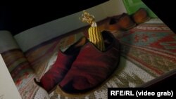 Qırımtatar toy adetlerine bağışlanğan Toy. Sevgi arfesi (müelliflerden biri Feride Kurtmamedova)