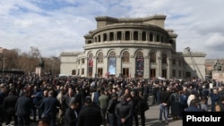 Armenia - Refugees from Nagorno-Karabakh rally in Yerevan's Liberty Square, March 20, 2024.
