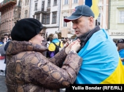 Родина, яка вимушена була переїхати до Чехії через повномасштабне вторгнення РФ