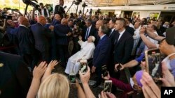 Papa po izlasku iz bolnice u Rimu, 16. juni 2023.