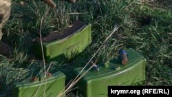 Расейскія супрацьпяхотныя міны, якія выкарыстоўваюцца ў вайне супраць Украіны. Ілюстрацыйнае фота