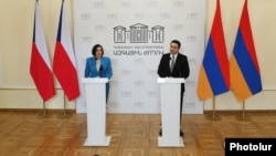 Չեխիայի խորհրդարանի նախագահ Մարկետա Պեկարովա Ադամովաnն և ՀՀ Ազգային ժողովի նախագահը՝ համատեղ մամուլի ասուլիսում, 31-ը հունվարի, 2024թ