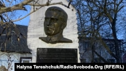 За словами Садового, музей Шухевича «повністю знищений»