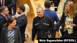 Лидер «Граждане»,депутат Алеко Элисашвили явился в национально костьюме - чоха -на заседание 10-го созыва парламента,08.02.2024