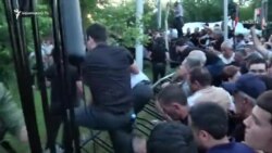 Իշխանությունը մեղադրում է Բագրատ սրբազանին՝ պաշտոնյաների նկատմամբ մահափորձ կազմակերպելու համար, սրբազանն ապացույցներ է պահանջում