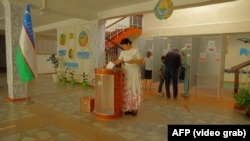 Голосування на референдумі щодо внесення поправок до конституції Узбекистану