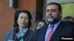 Ռուբեն Վարդանյանը տիկնոջ՝ Վերոնիկա Զոնաբենդի հետ, արխիվ