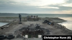 Кадр з фільму «Мирні люди»