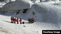 Спасатели МЧС КР. 