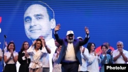 Իշխող «Քաղաքացիական պայմանագիր» կուսակցության քարոզարշավը Երևանի ավագանու ընտրություններում, սեպտեմբեր, 2023թ.