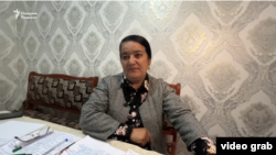 Мирзиёевди жана анын кызын сындаганы үчүн абакка кесилген Ситора Бозорованын апасы Саодат Курбанова.