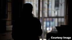 Карын эне программасына катышкан аял.