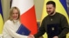 Голова уряду Італії Джорджа Мелоні (л) і президент України Володимир Зеленський, Київ, 21 лютого 2023 року