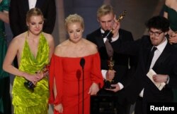 Навальныйдын жакындары "Оскар" кечесинде.