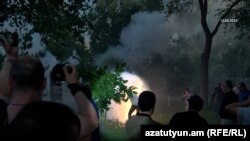 Բախումներ խորհրդարանի մոտ, Երևան, 12-ը հունիսի, 2024թ.