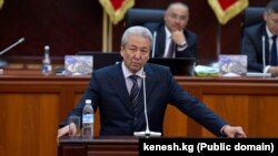 Адахан Мадумаров.